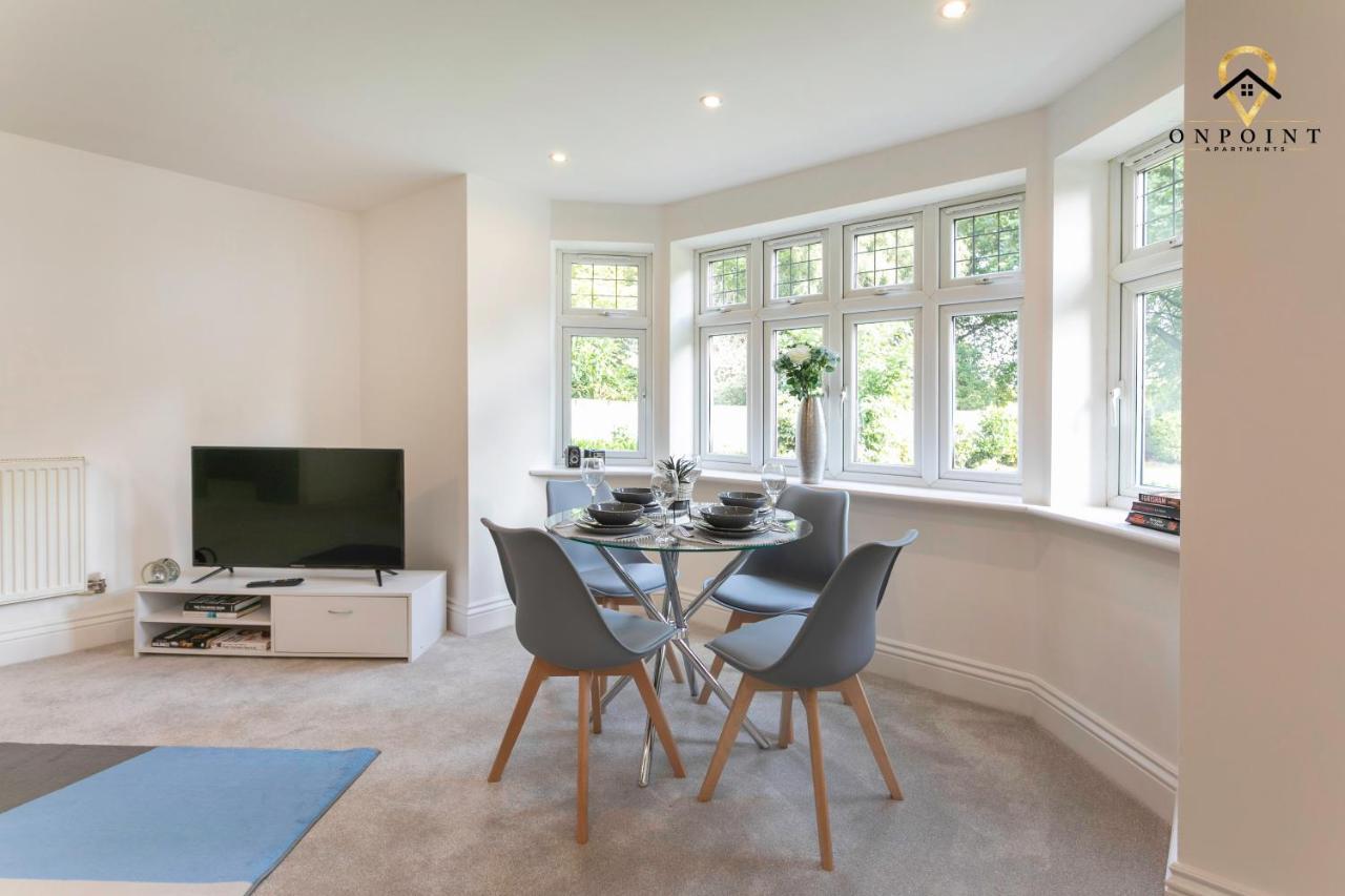 ✰Onpoint -Large 2 Bedroom Apt With Parking!✰ Nottingham Exteriör bild