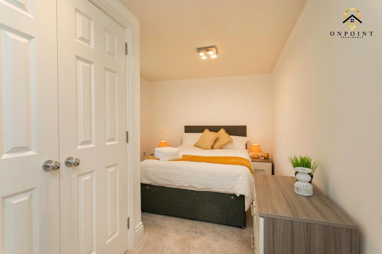 ✰Onpoint -Large 2 Bedroom Apt With Parking!✰ Nottingham Exteriör bild