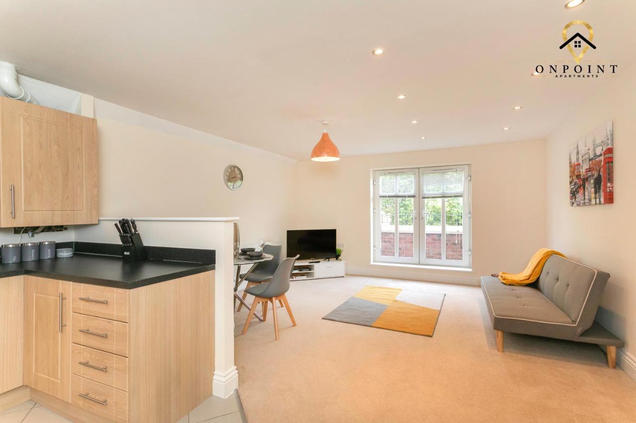 ✰Onpoint -Large 2 Bedroom Apt With Parking!✰ Nottingham Exteriör bild