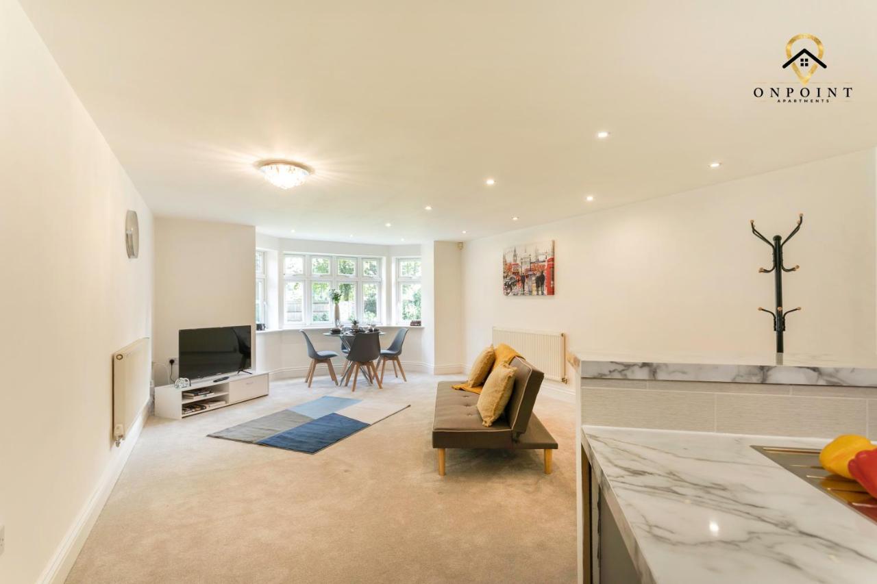 ✰Onpoint -Large 2 Bedroom Apt With Parking!✰ Nottingham Exteriör bild