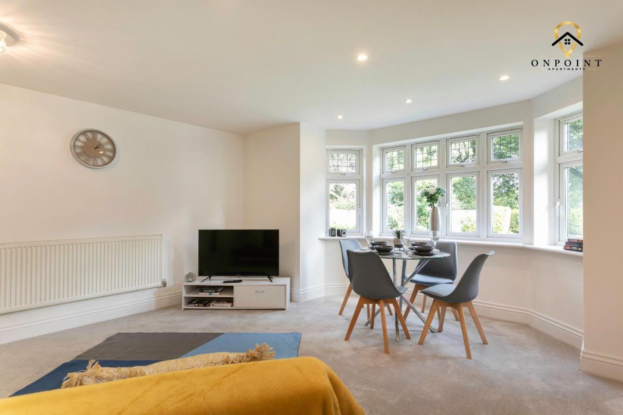 ✰Onpoint -Large 2 Bedroom Apt With Parking!✰ Nottingham Exteriör bild