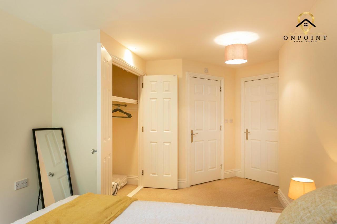 ✰Onpoint -Large 2 Bedroom Apt With Parking!✰ Nottingham Exteriör bild