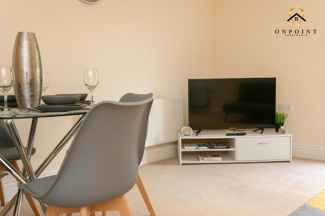 ✰Onpoint -Large 2 Bedroom Apt With Parking!✰ Nottingham Exteriör bild