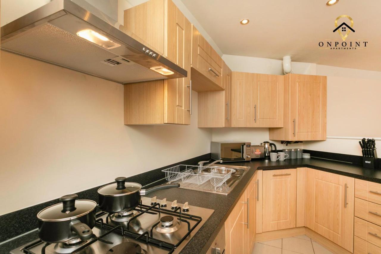 ✰Onpoint -Large 2 Bedroom Apt With Parking!✰ Nottingham Exteriör bild
